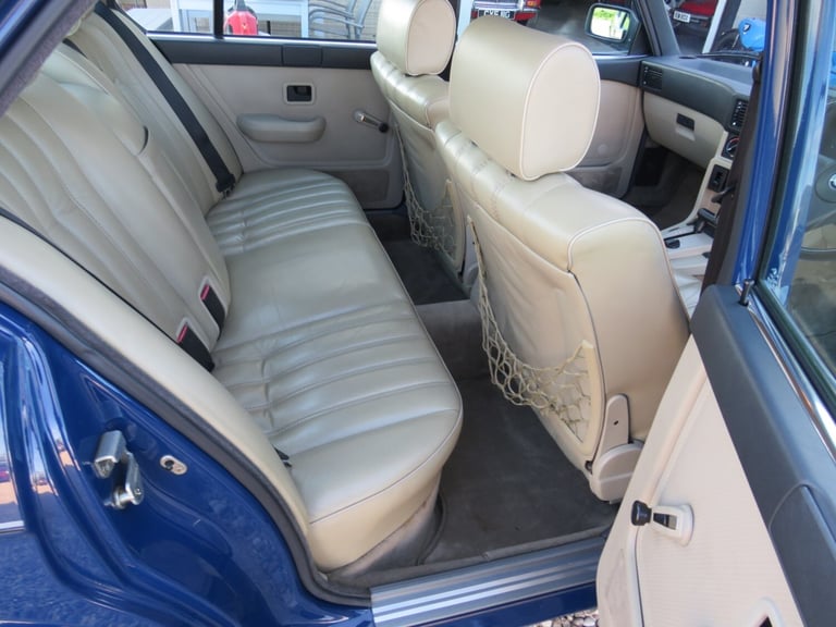 1987 BMW 5 Series 525E LUX 4 DOOR AUTO SALOON Petrol Automatic