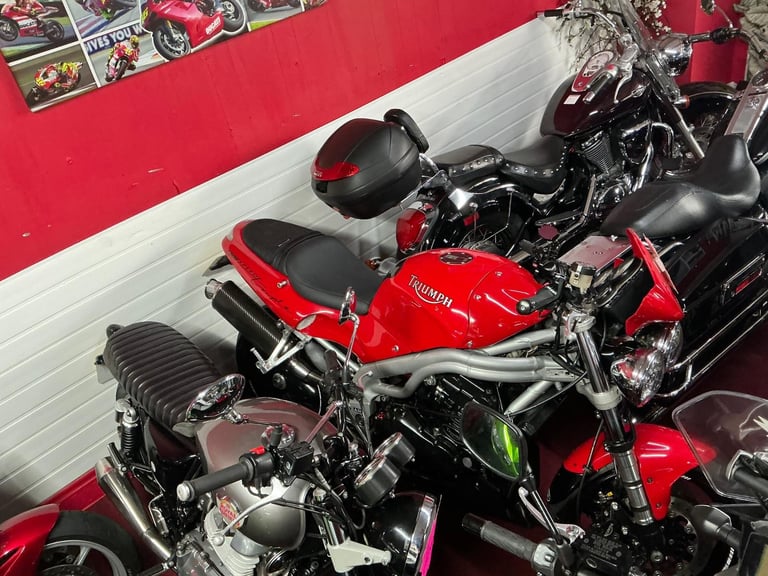 Triumph T509 SPEED TRIPLE