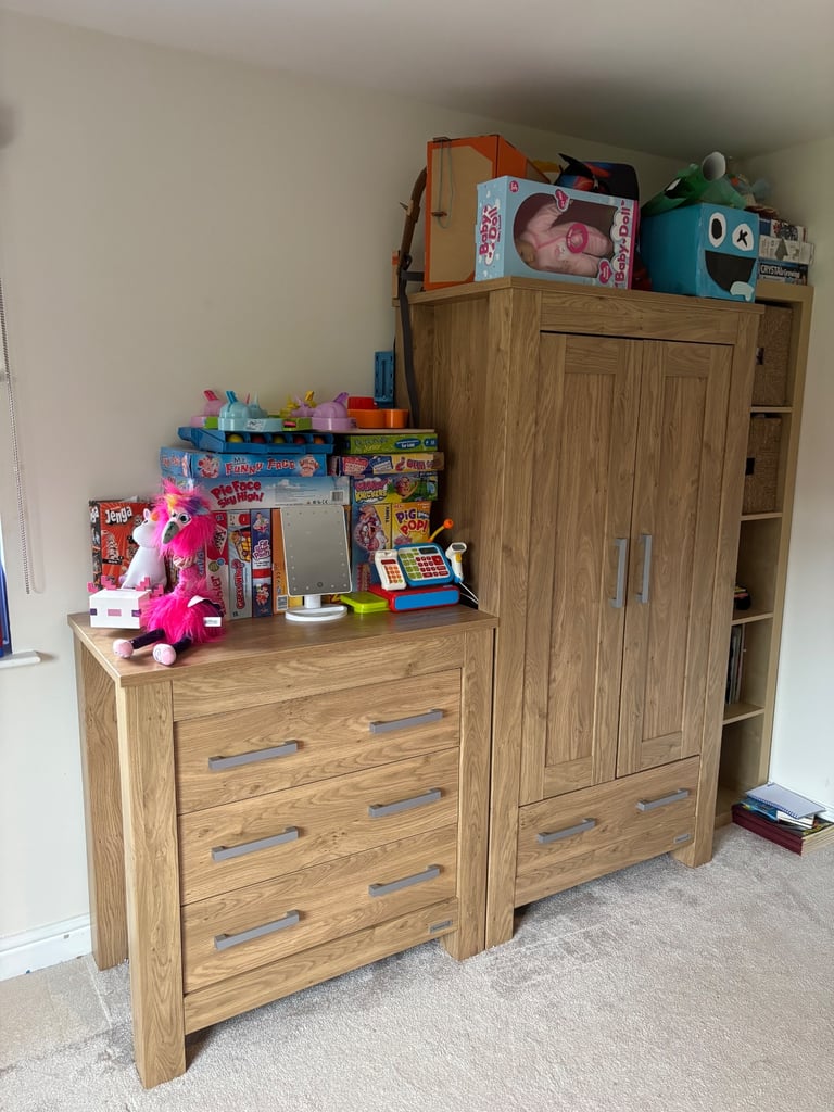 image for Charnwood Oak Bordeaux Oak