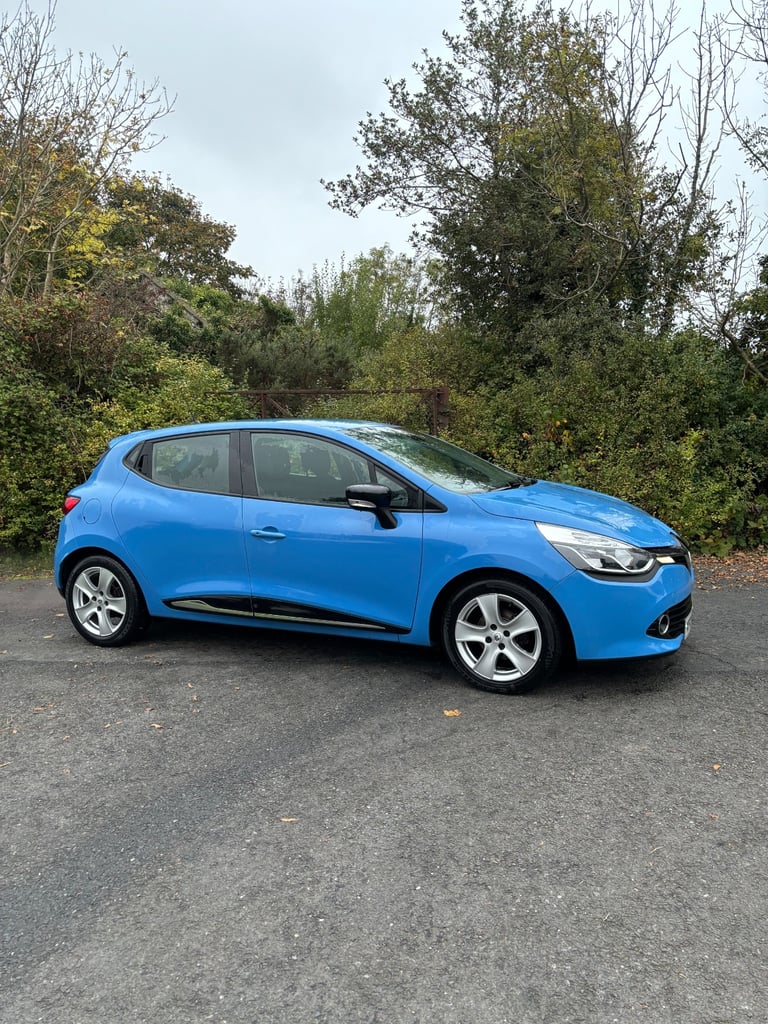 image for 2015 Renault Clio 1.5dci. LOW MILES CHEAP TAX 