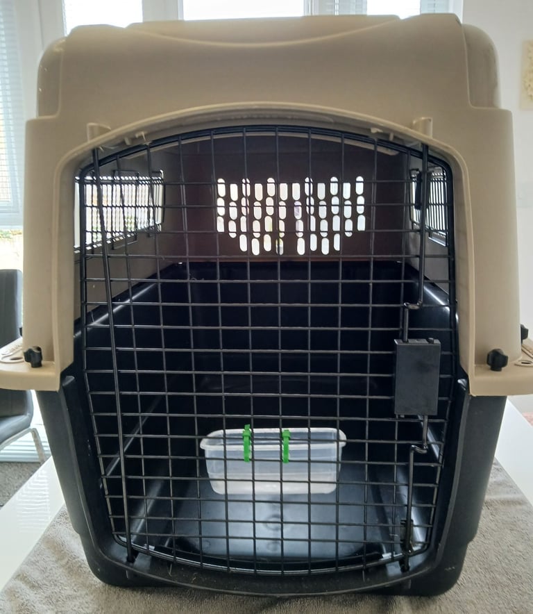 Dog crate