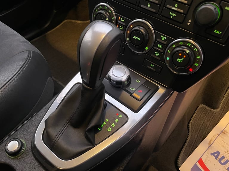 2011 Land Rover Freelander XS SD4 Auto Estate Diesel Automatic