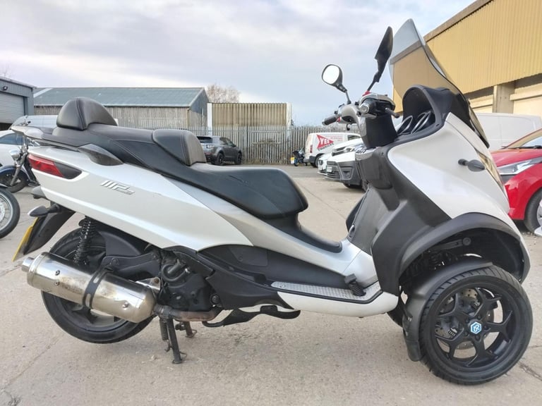 2016 16 PIAGGIO MP3 500 LT BUSINESS ABS ASC TRICYCLE TRIKE RIDE ON CAR LICENSE