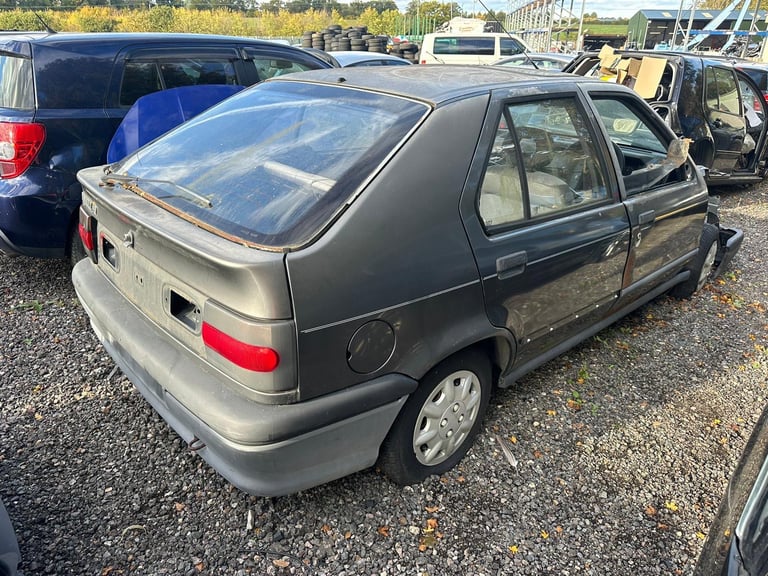 image for 1995 RENAULT 19 BREAKING SPARES PARTS