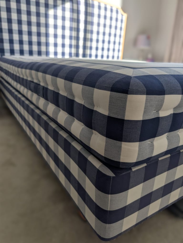 Hästens Excelsior II Super King Bed + Lucas Oak Headboard, 2010 Sweden – £10K RR