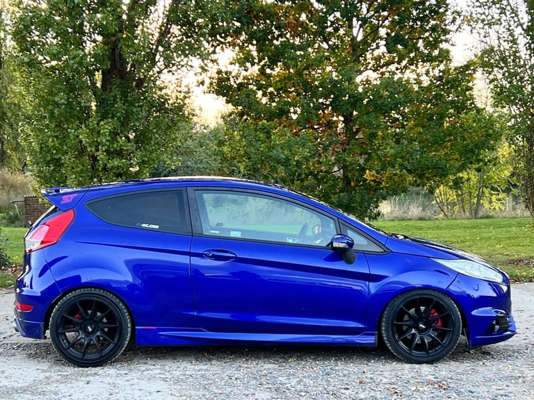 2014 Ford Fiesta 1.6T EcoBoost ST-2 Hatchback 3dr Petrol Manual Euro 6 (182 ps) HATCHBACK Petrol ...
