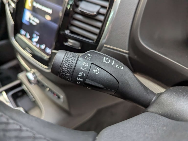 2022 Volvo XC90 2.0 XC90 R-Design B5 MHEV AWD Auto 4WD 5dr SUV Hybrid Automatic