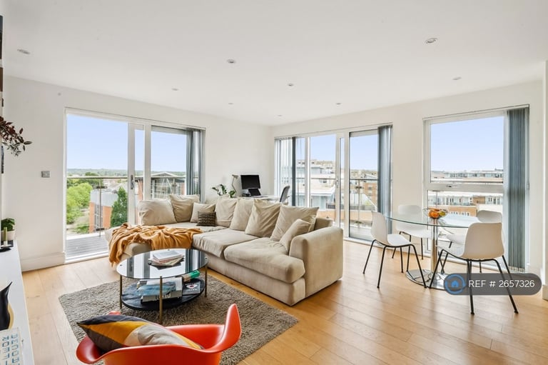 1 bedroom flat in Skerne Road, Kingston Upon Thames, KT2 (1 bed) (#2657326)