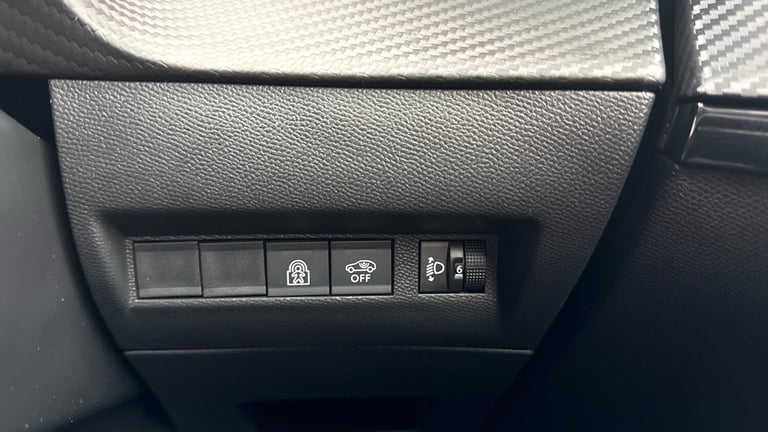 2025 Peugeot 208 1.2 PureTech Allure Hatchback 5dr Petrol Manual Euro 6 (s/s) (100 ps) Hatchback ...