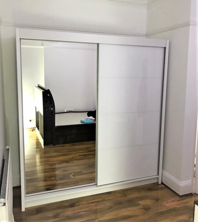 Stylish Sliding Wardrobe with Mirrors: Available in 2 or 3 Doors - Fast Delivery
