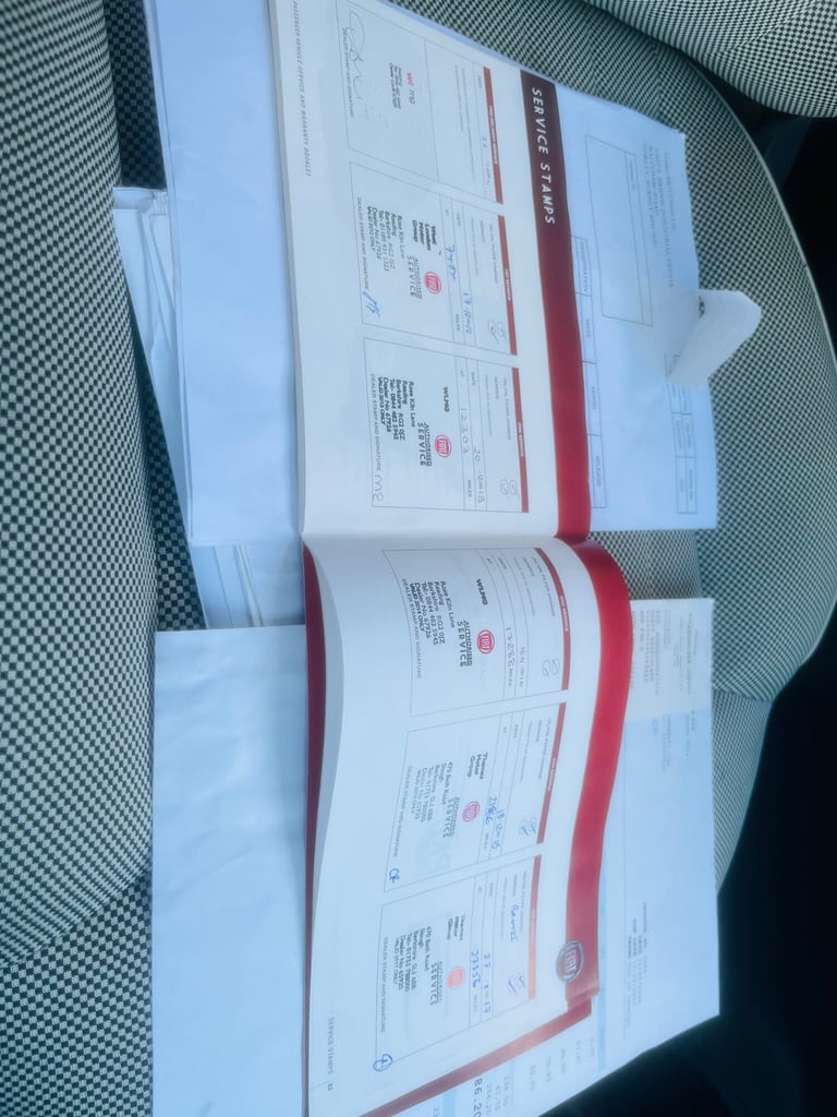 2011 Fiat 500 0.9 TwinAir Lounge 3dr HATCHBACK Petrol Manual