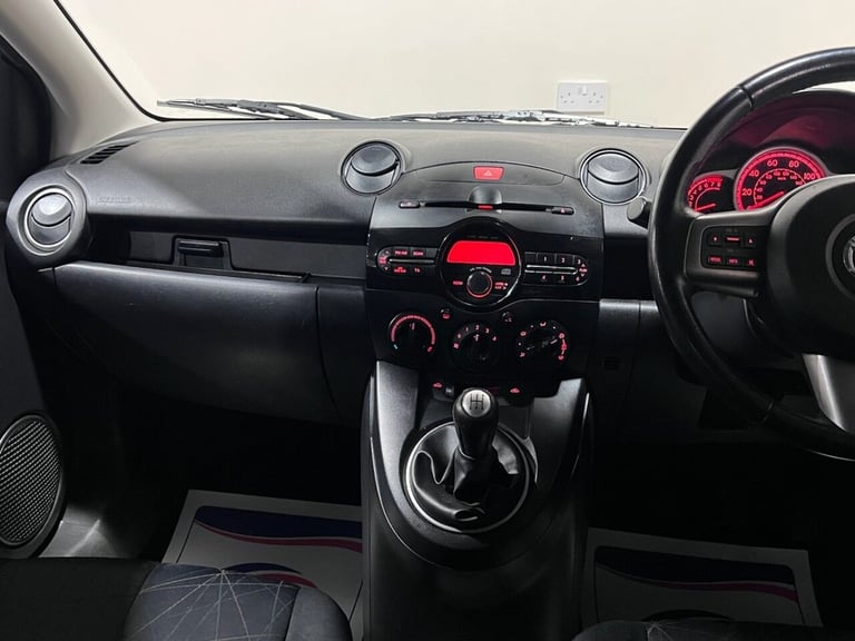 2013 Mazda Mazda2 1.3 Tamura 5dr HATCHBACK PETROL Manual