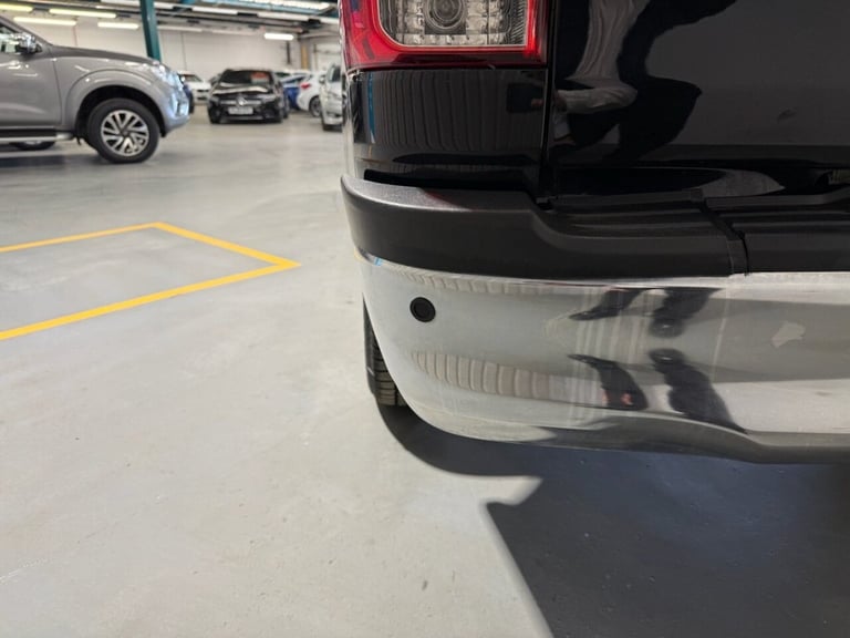 2018 68 TOYOTA HI-LUX 2.4 D-4D INVINCIBLE X PICKUP DOUBLE CAB 4DR DIESEL AUTO 4W
