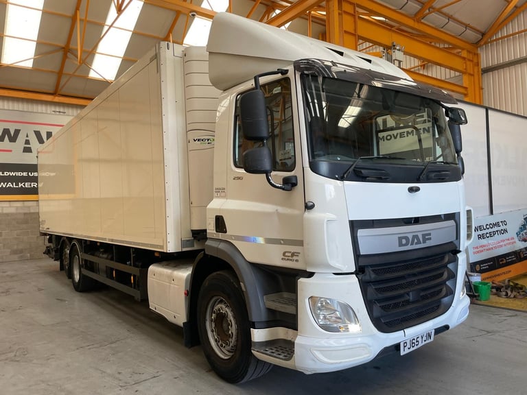 DAF CF290 *EURO 6*, 6X2 26 TONNE INSULATED FRIDGE/FREEZER – 2016 – PJ65 YJN