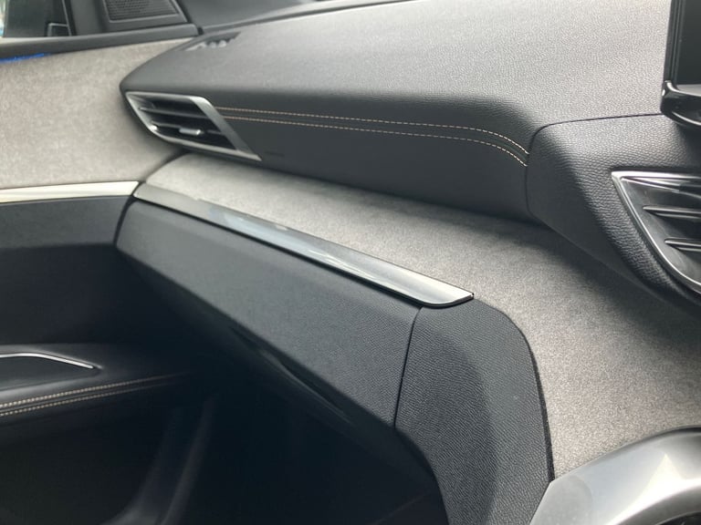 2022 Peugeot 3008 1.6 Hybrid4 300 GT Premium 5dr e-EAT8 Estate PETROL/ELECTRIC Automatic