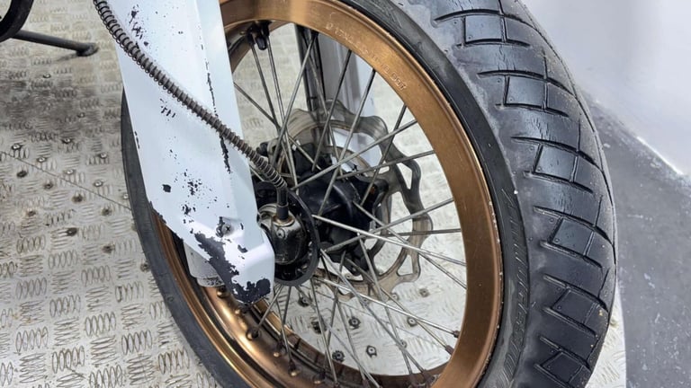 Ajs JSM 2012 2K NON RUNNING PROJECT BIKE SUPERMOTO 125CC LEARNER