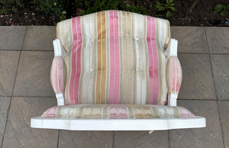 Elegant French Louis XVI Style Fabric Armchair - Great Condition