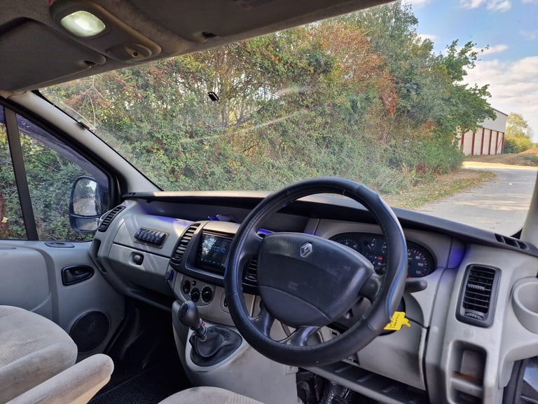 2003 Renault Trafic  Runs Drives Perfectly 7 Seats  Removable Seats