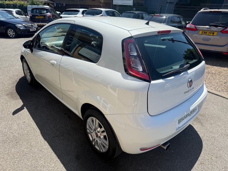 2015 Fiat Punto 1.2 Easy White 3 Door Air Conditioning Low Insurance Group 56mpg