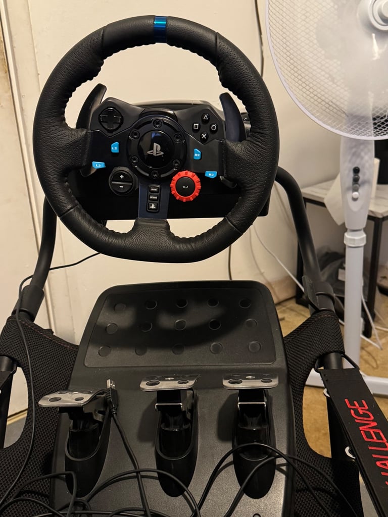 Racing simulator 
