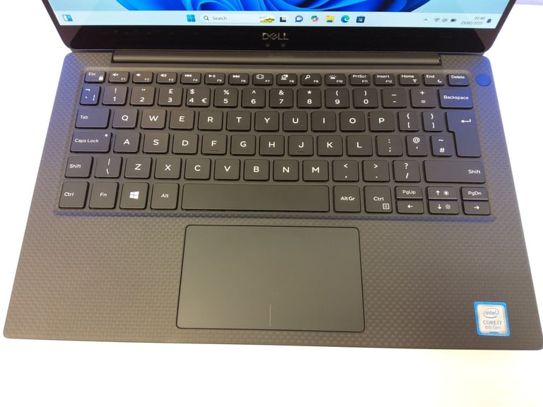 **DELL XPS 13 9380 - INTEL I7 8565U - 1TB SSD 16GB RAM - WINDOWS 11 - NEW BATTERY**