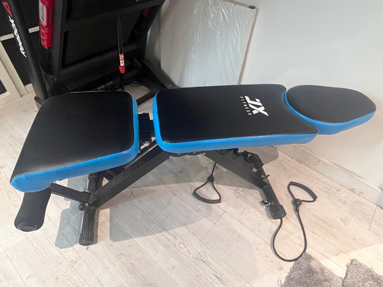  Fitness weights bench. Foldable. 