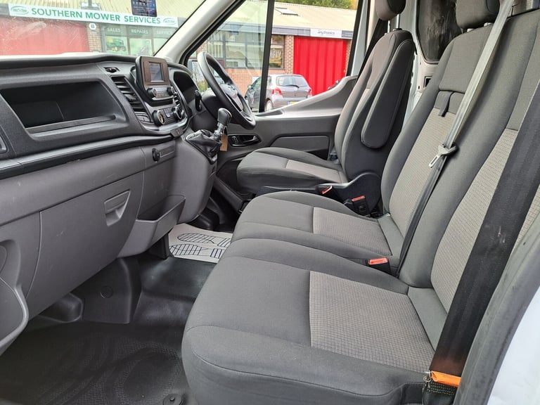 2021 Ford Transit 2.0 350 EcoBlue Leader Luton Van 2dr Diesel Manual RWD L3
