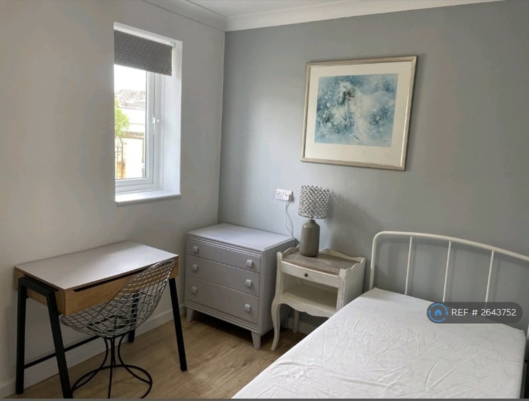 1 bedroom in Alcester Road, Poole, BH12 (#2643752)