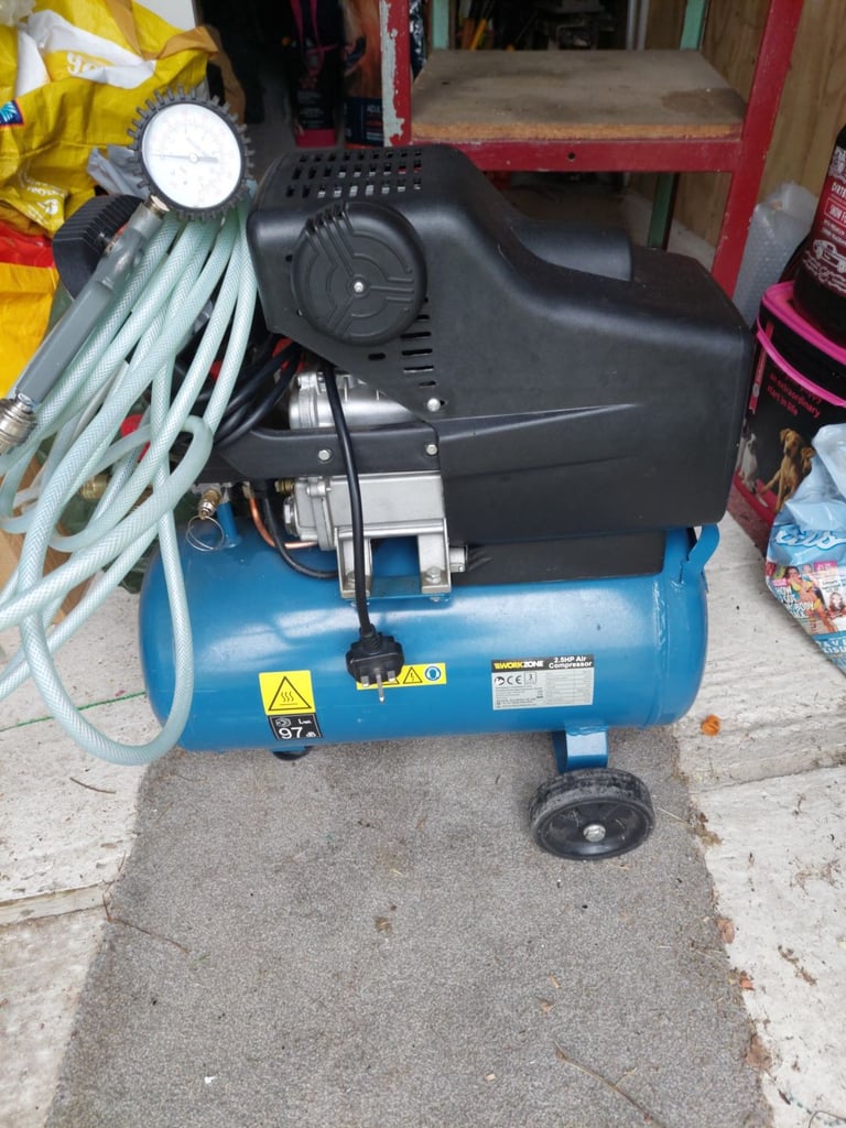 Work Zone AIR Compressor,  excellent working condition 