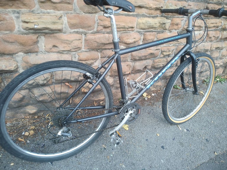 Kona Fire Mountain Race Light, Project 2 Vintage Retro Mountain Bike