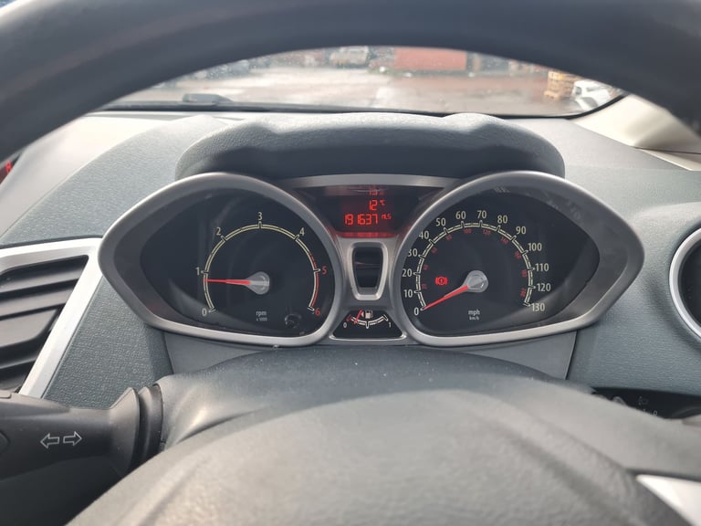 2010 Ford Fiesta Zetec 1.4 TDCi (spares or repair)