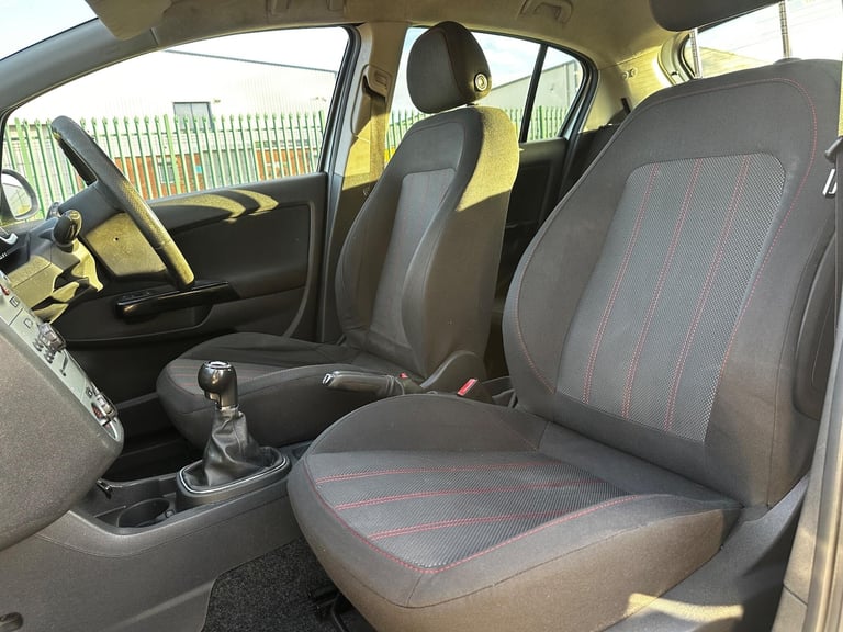 2009 Vauxhall Corsa 1.4i 16v SXi 5dr HATCHBACK Petrol Manual
