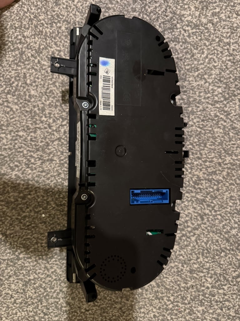 VW Passat 2010 Dashboard Komfort Speedometer