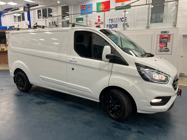 2021 Ford Transit Custom 300 LIMITED 2.0TDCI ECOBLUE 130PS LWB VAN (EURO 6) PANEL VAN Diesel Manual