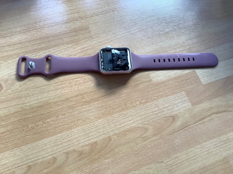 image for Original Apple Watch strap plus broken series 3 watch 