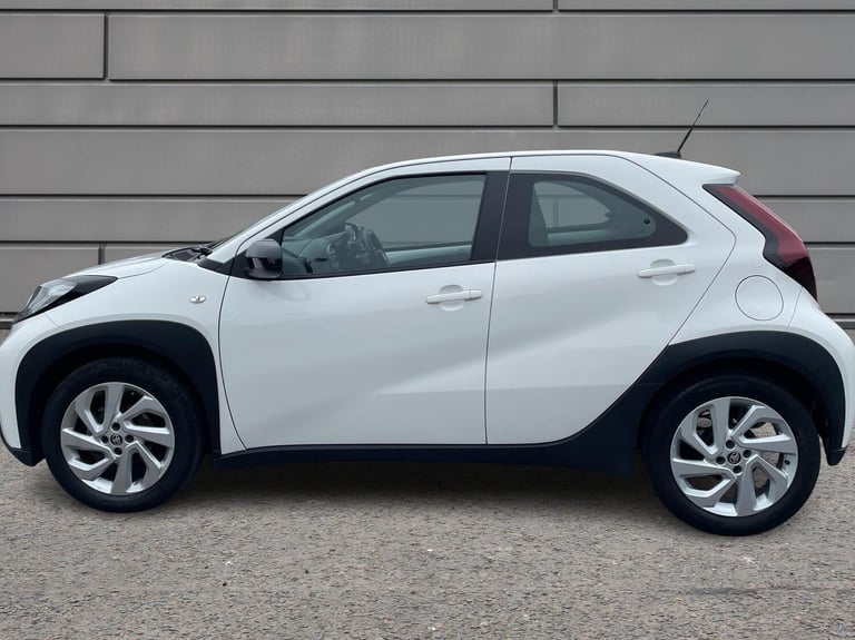 2022 Toyota Aygo X 1.0 VVT-i Pure 5dr Auto Hatchback Petrol Automatic