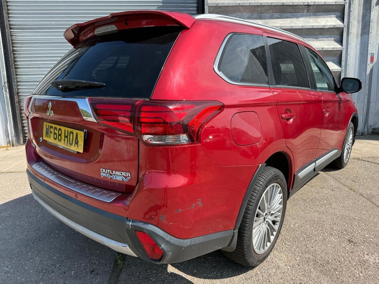 2019 68 REG MITSUBISHI OUTLANDER 2.4 PHEV AUTOMATIC DAMAGED REPAIRABLE SALVAGE