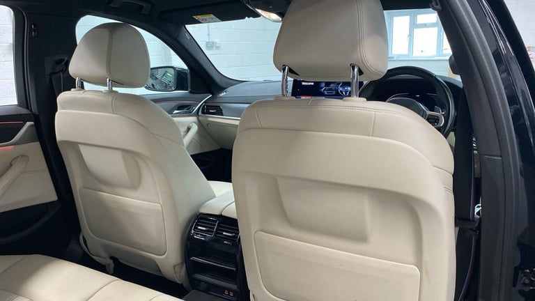 2022 BMW 5 Series 520d xDrive MHT M Sport 4dr Step Auto Diesel Saloon Saloon Diesel Automatic