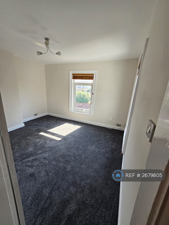 image for 2 bedroom flat in Meyrick Road, Stafford, ST17 (2 bed) (#2679805)