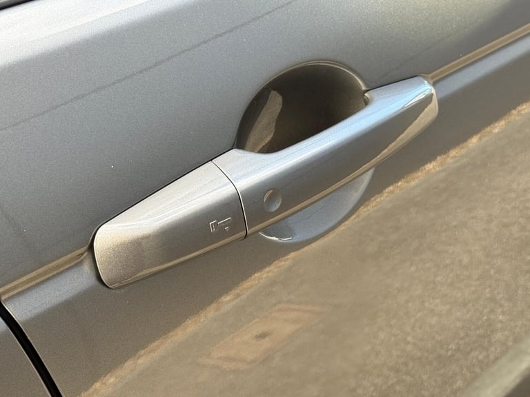 2020 Land Rover Discovery Sport 2.0 D240 MHEV R-Dynamic HSE SUV 5dr Diesel Auto 4WD Euro 6 (s/s) ...