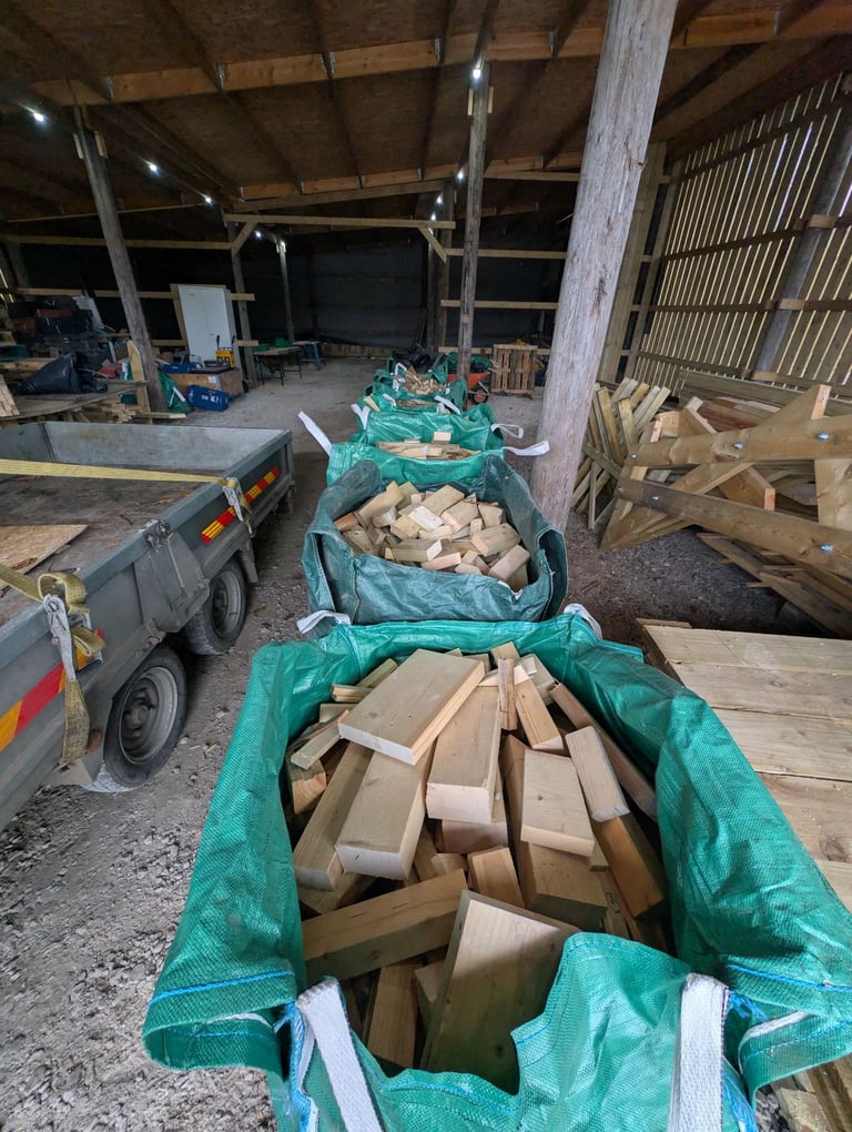 Scrap Timber, Firewood, reclaimed wood, pallet wood, 