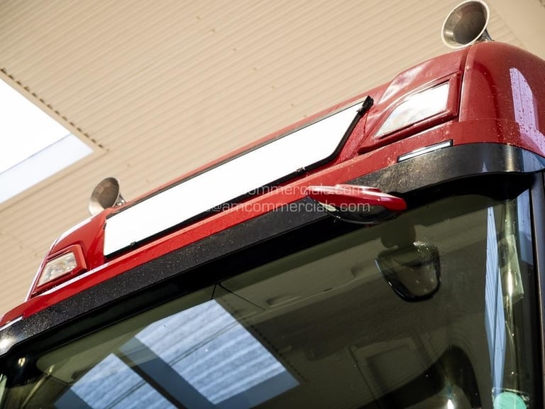 2021 (21) SCANIA 580S V8 HIGHLINE 6X2 TAG AXLE