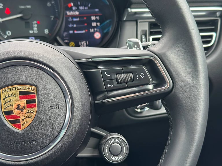 2024 Porsche Macan 5dr PDK SUV Petrol Automatic