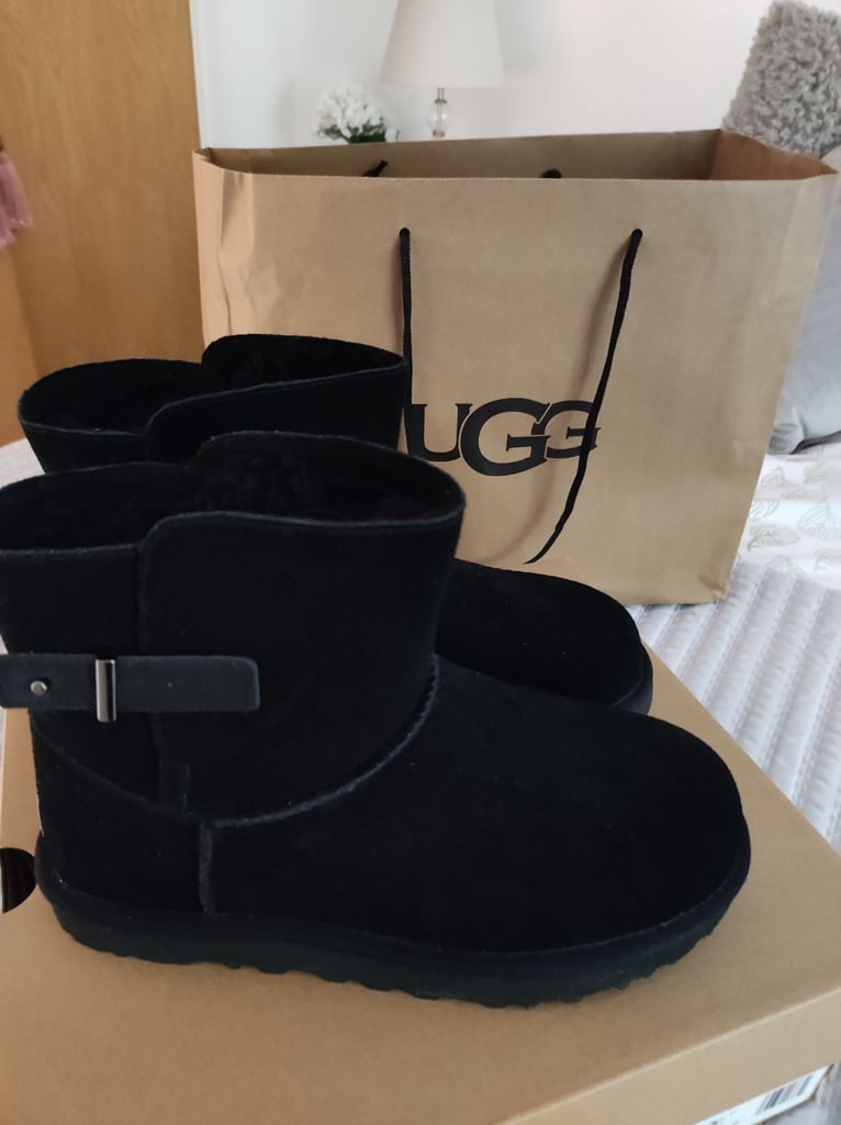 Ladies UGG Boots 