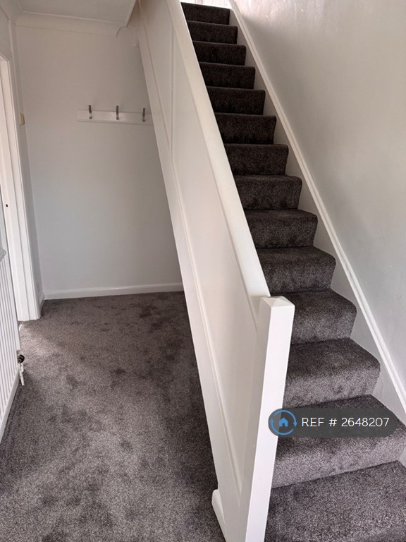 3 bedroom house in Priors Dean Road, Winchester, SO22 (3 bed) (#2648207)