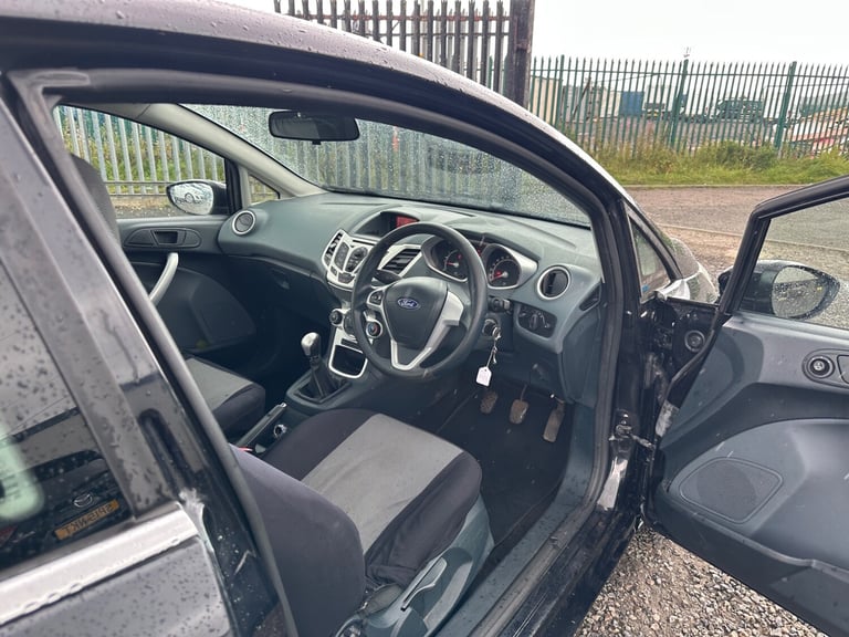 2009 Ford Fiesta 1.4 Zetec 3dr HATCHBACK Petrol Manual