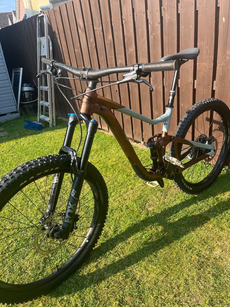 2022 Giant Trance X 2 Trial Bike £720