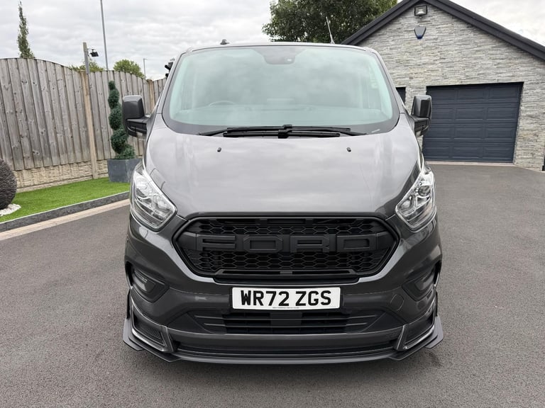 2022/72 FORD TRANSIT CUSTOM LTD RS EDITION 170ps SWB CREW VAN AUTOMATIC "NO VAT"