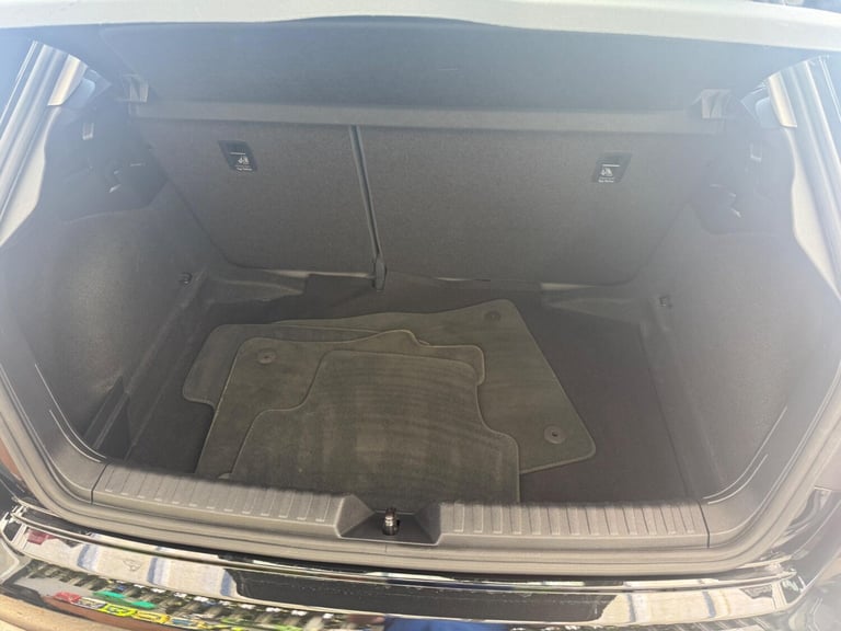 2018 Audi A1 1.0 TFSI 30 Sport Sportback Euro 6 (s/s) 5dr HATCHBACK Petrol Manual