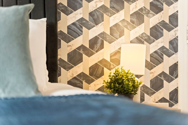 Furnished 6 BR - Parking, Monthly Stays